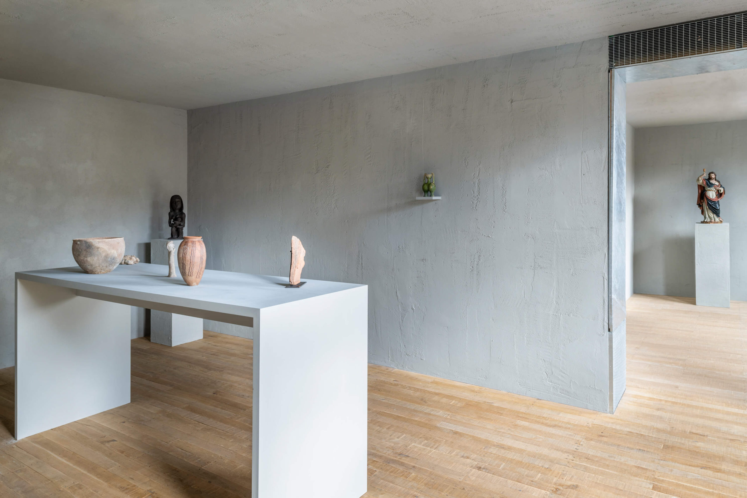 Terracotta – installation view